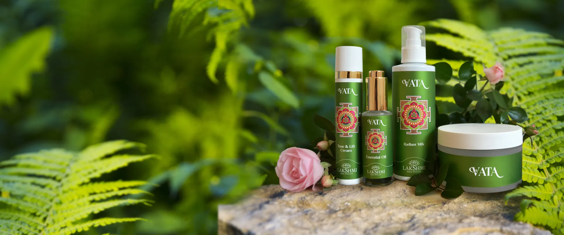 Vata Lakshmi natuurlijke Ayurvedische huidverzorgingsproducten met etherische oliën, crèmes en verzorgingsproducten voor dosha balans
